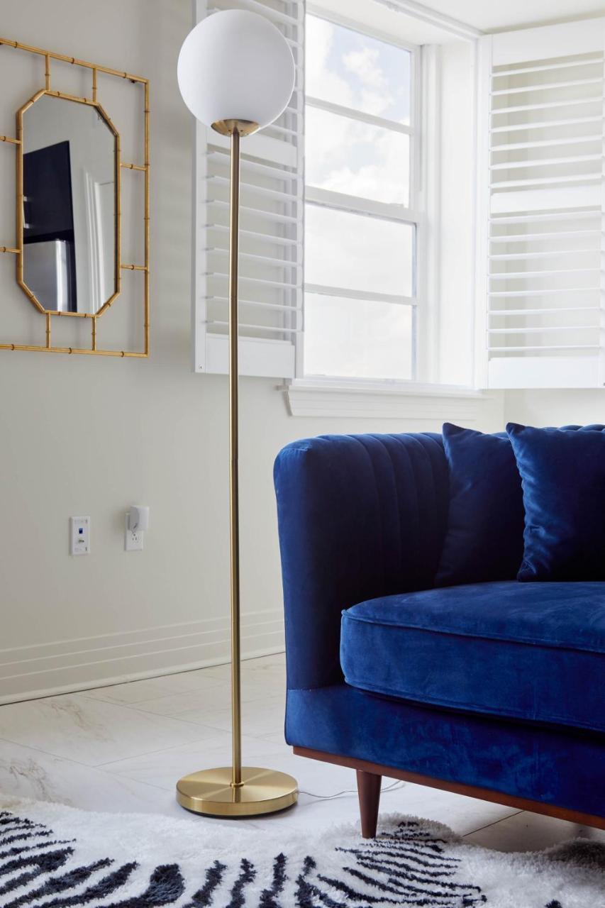 Deluxe Canal Street Suites By Sonder New Orleans Rom bilde